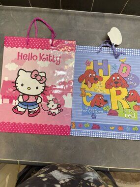 VTG 2007, 08, Clifford the Big Red Dog, Hello Kitty PBS, Sanrio Rare collector